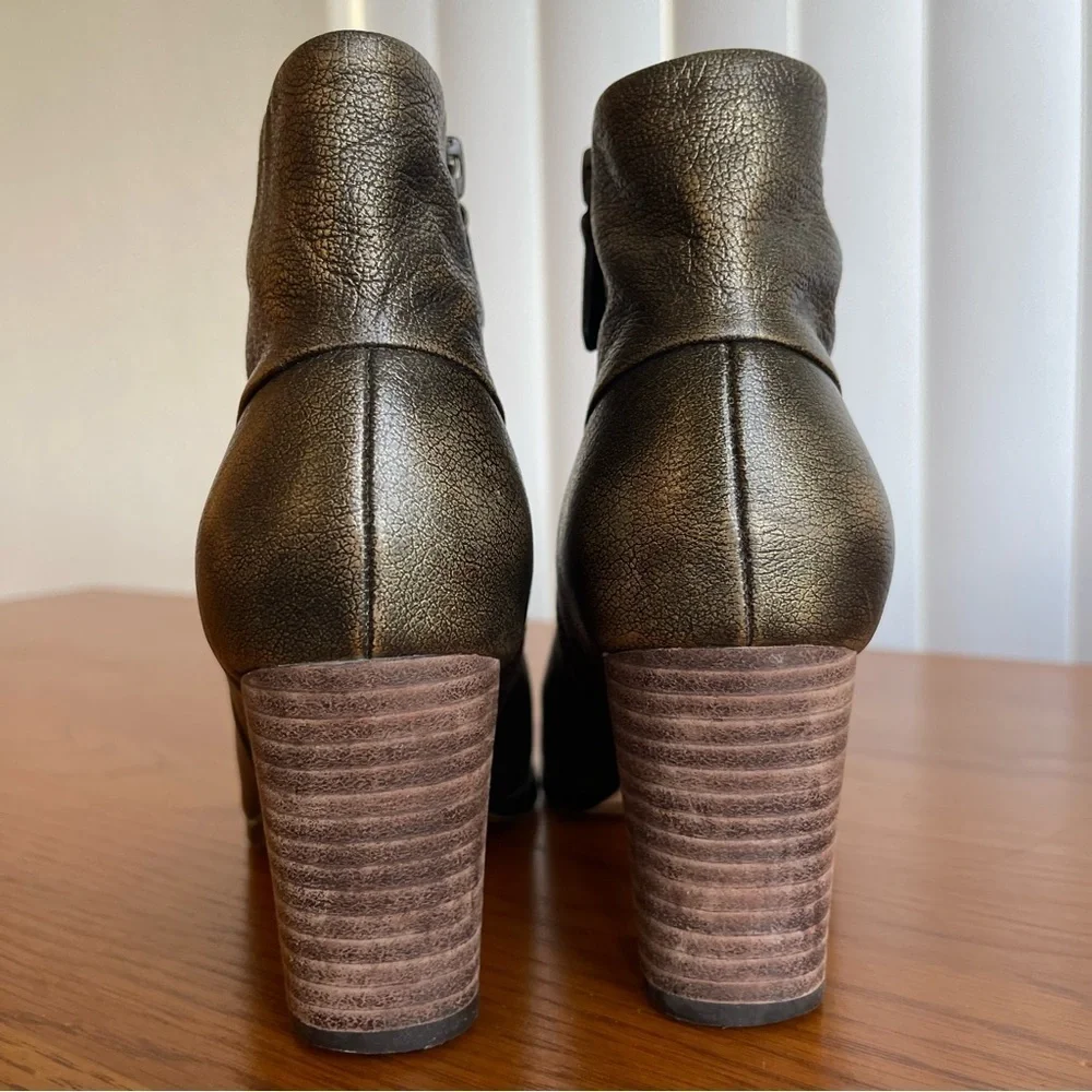 Cole Haan Cassidy Leather Ankle Bootie Black Metallic Bronze Brush Size 5